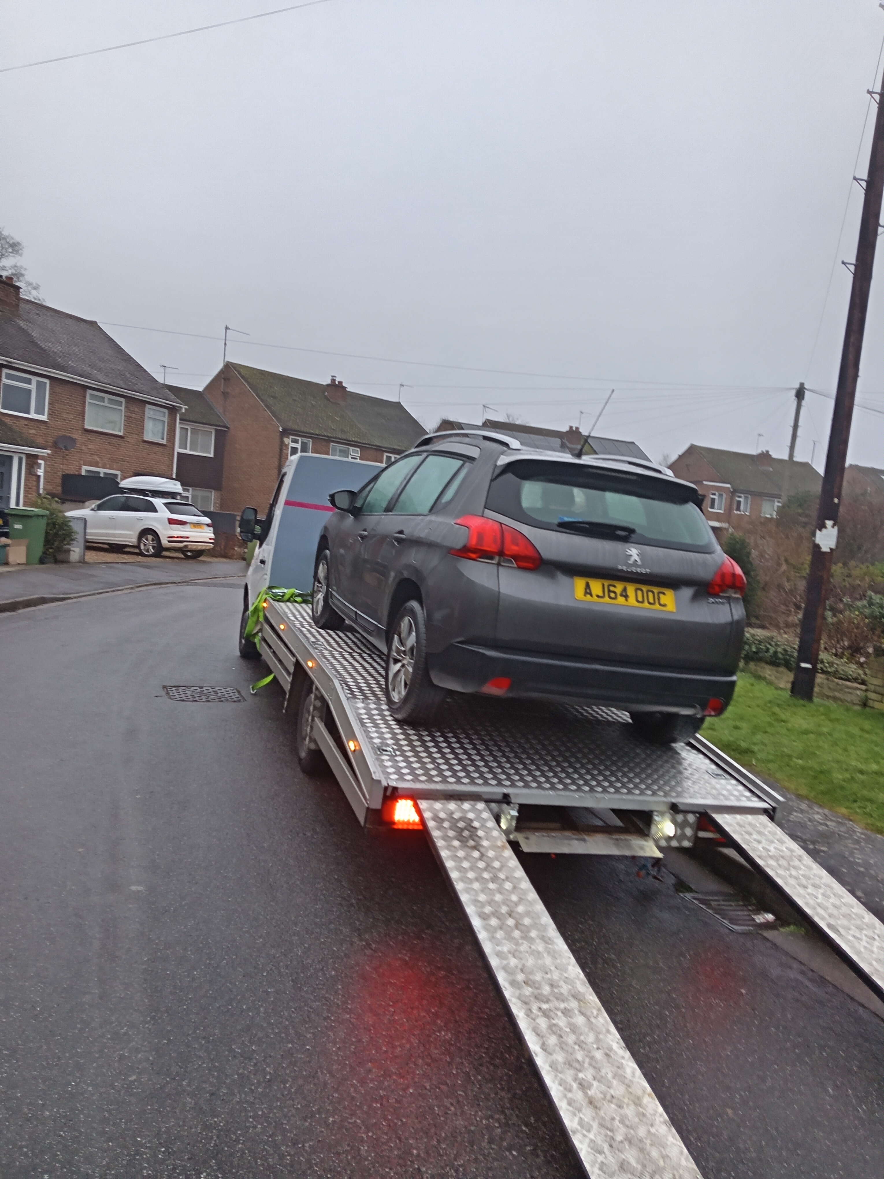 Car recovery in Wantage